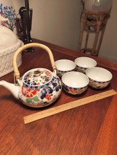 Antique Japaqnese Porcelian Set 5 