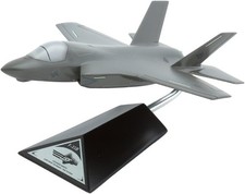 F-35B JSF/STOVL USMC Display Model picture