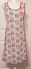 Vintage Full Bib Apron W/ Pockets Red Blue Floral  Grannycore Cottagecore  picture