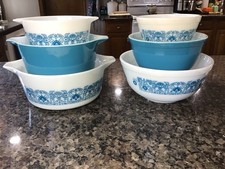 VINTAGE 6 Pc Pyrex Horizon Blue Mixing Bowls & Casserole Dish Sets w/STANDS MINT picture