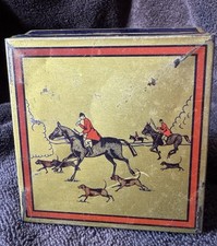 1930’s Vintage Tin Box with Hunting Scene Made In England Nice Condition Rare picture