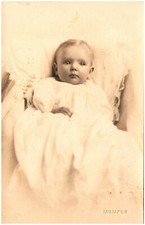 Real Photo Portrait Postcard (Mumper Studio c.1910-1924) Beautiful Infant #85437 picture