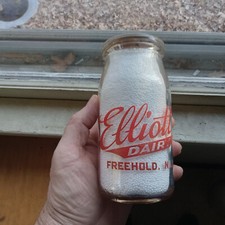 FREEHOLD,N.J ELLIOTT DAIRY 1951 COTTAGE CHEESE JAR NICE MOTTO ON BACK picture
