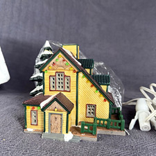 Lemax Village Collection 1997 Illuminated Porcelain Snow Pattern House, Boxed picture