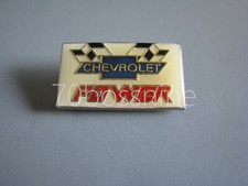 CHEVROLET POWER SLOGAN BOWTIE CHECKER FLAGS AUTOMOTIVE HAT PIN LAPEL PIN picture