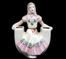 Weil Ware California Pottery Country Girl 8 1/2