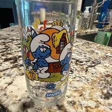 Wallace Berrie & Co. 1983 Smurfette & Smurf Collectible Promo Glass picture