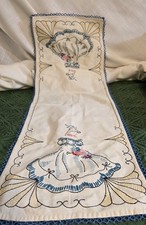 vintage hand embroidered table, runner colonial dame with tatted edge 32