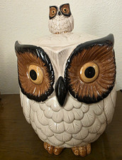 Otagiri 1950's Owl Shaped  Porcelain Cookie Jar With Lid White Brown Black picture