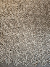 Vintage Beautiful Crocheted Tablecloth 70 