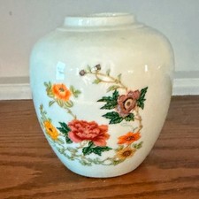Vintage Takahashi Japan Floral Porcelain Bud Vase Ivory 4.5” Original Label picture