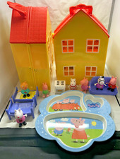 Jazwares Peppa Pig Deluxe Houses Set of 2 with 11 Accessories and Melamine Plate picture