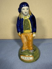 VINTAGE MAN FIGURINE BY HENRIOT QUIMPER -