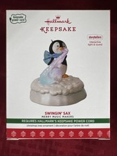 HALLMARK 2017 MERRY MUSIC MAKERS SWINGIN' SAX PENGUIN ORNAMENT picture