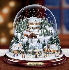 THOMAS KINKADE  Victorian Village Snowglobe LIGHTED MUSICAL New picture
