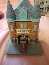 Danbury Mint Engine House No 26 Buffalo New York Classic American Firehouses picture