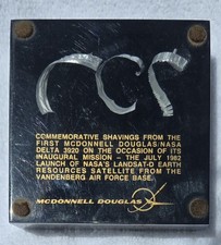 McDonnell Douglas/NASA Delta 3920 rocket Commemorative Plaque picture