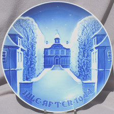 BING & GRONDAHL 1944 B&G Christmas Plate Sorgenfri Palace - EXCELLENT picture