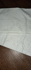 Vtg Harmony House White 2 Pillowcases White / White Embroidered picture