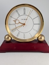 Elegant Vintage Danbury Brass and Wood Mantle Clock with Alarm. 5.5