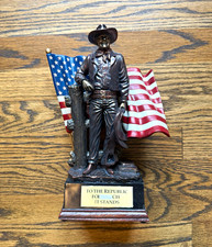 The Bradford Exchange John Wayne Limited Edition Battery Operated Sculpture picture