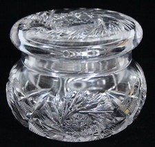 ANTIQUE AMERICAN BRILLIANT LEAD CUT CRYSTAL COVERED POWDER / DRESSER TRINKET JAR picture