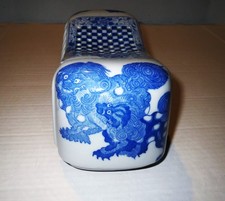 Exquisite Antique Chinese PORCELAIN PILLOW - FEROCIOUS LIONS - SIGNED picture