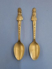 Vintage Pair 1930 ANNETTE & YVONNE Dionne Quintuplets Carlton Silver Plate Spoon picture