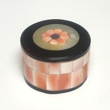 Vtg Mother of Pearl Round Pill Box 1.5