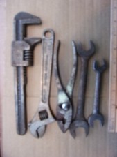 ANTIQUE McKAIG HATCH TOOL KIT LOT picture