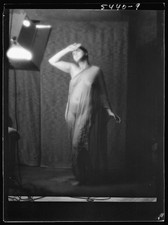 Photo:Greta Hoving 1928 Studio Portrait Woman Draped Dress Spotlight picture