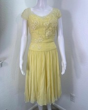 Vtg 1950s Peggy Hunt Small Party Dress Yellow Silk Sequins Fit & Flare Feminine picture