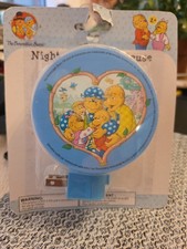 The Berenstain Bears Night Light PBS Kids Scholastic LED 2023 picture