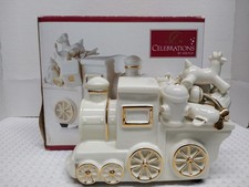 Mikasa Holiday Elegance Collection Sculpture Ivory With Gold Color Accents picture