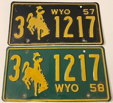 Vintage 1957  1958 Wyoming License Plate Run 3 1217 Sheridan County Dayton Story picture