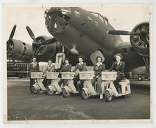 Women Female Mail Carriers 1943 Boeing Aircraft Co Bomber WWII USPS Photo A7053 picture