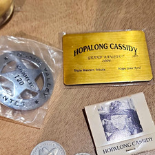 Vintage Hopalong Cassidy Memorabilia Lot: 1950s Good Luck Tokens, Matchbook, picture