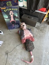 MINT Eaten Alive Spirit Halloween 2011 Animatronic With BOX Zombie Rat picture