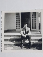 Vintage 1950s B&W Snapshot Photo  2 1/4