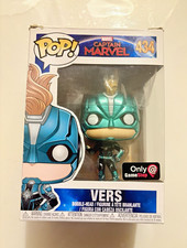 Funko Pop Marvel Captain Marvel Vers #434 Vinyl Bobblehead GameStop Exclusive picture
