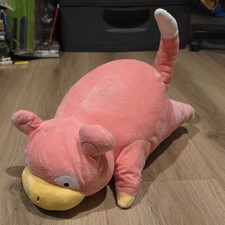 Pokémon San-ei Mochi-Fuwa Slowpoke Cushion 18
