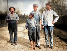 1913 Young workers of the Stevenson Cotton Mills Alabama 11 x 14