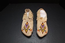 VINTAGE CREE Leather BEADED Geometric MOCCASINS native American 10