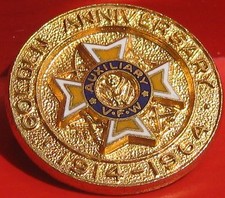 VINTAGE V.F.W. Auxiliary Golden Anniversary 1914 - 1964 Collectors Pin / Pinback picture