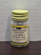 Vintage Lederle FERRO-SEQUELS Iron Capsules Glass Bottle Pearl River NY 1960s picture