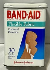 Vintage 1992 Band-Aid Plastic Bandages Metal Tin (empty) Johnson & Johnson Nice picture