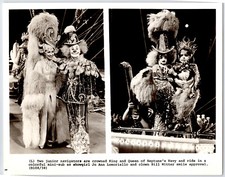 [24Ph1] Photograph 8x10, Ringling Bros Circus Neptunes Navy Crowns 108th Edition picture