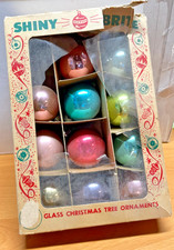 Vintage Shiny Brite Christmas Tree Ornaments in Box 11 of 12 | 2