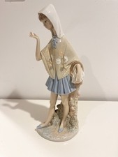 Vintage Spanish Porcelain Girl Figurine Basket Flowers 12.3