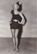1949 Press Photo Leggy Actress Gloria DeHaven stars in 